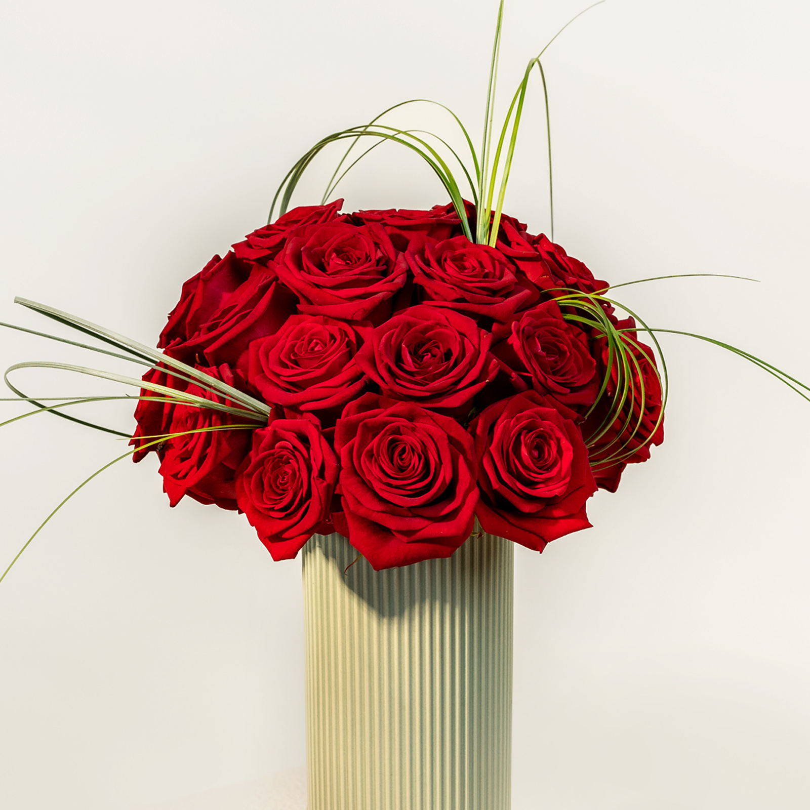 bouquet-rose-rosse-compatto